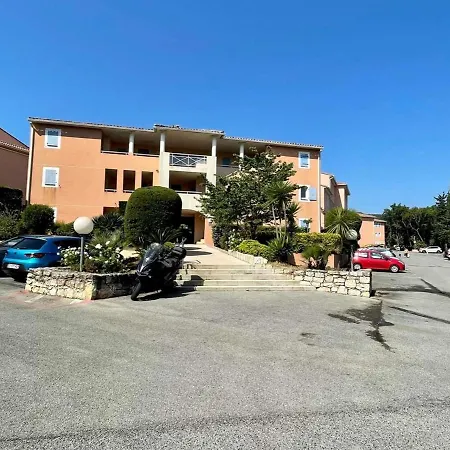 T2 Avec Piscine, 4 Couchages - Apartment La Croix-Valmer