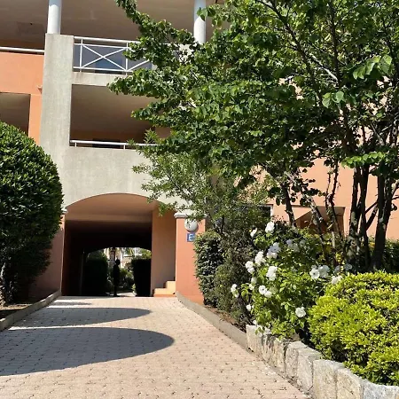 T2 Avec Piscine, 4 Couchages - - Fr-1-226b-161 דירה *
