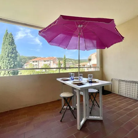 Apartment T2 Avec Piscine, 4 Couchages - *